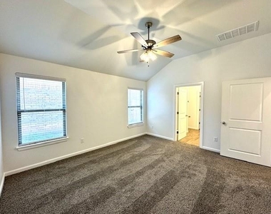 12828 Nw 4th Terrace - Photo Thumbnail 22