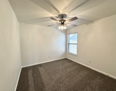 12828 Nw 4th Terrace - Photo Thumbnail 14