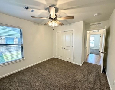 12828 Nw 4th Terrace - Photo Thumbnail 15