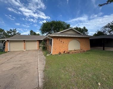 4765 Spiva Drive - Photo Thumbnail 2