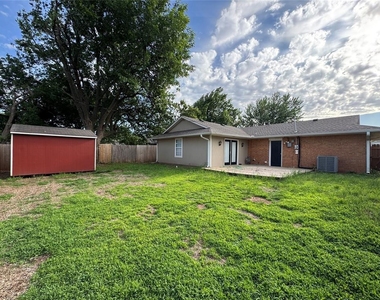 4765 Spiva Drive - Photo Thumbnail 15