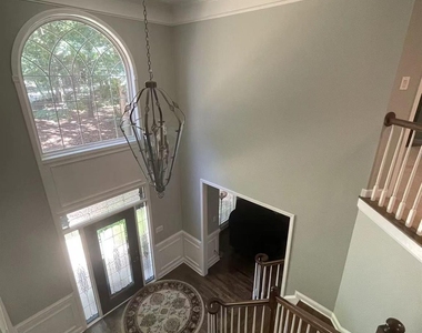 6025 Oakridge Court - Photo Thumbnail 19