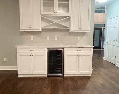 6025 Oakridge Court - Photo Thumbnail 36