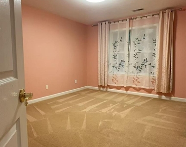 6025 Oakridge Court - Photo Thumbnail 39