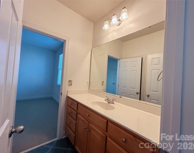 7615 Quail Park Drive - Photo Thumbnail 13
