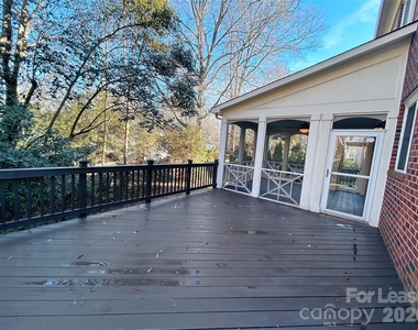 7615 Quail Park Drive - Photo Thumbnail 20