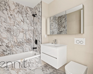 2404 Cortelyou Road - Photo Thumbnail 8