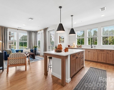 6006 Intertwine Street - Photo Thumbnail 13