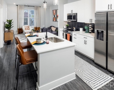 1015 N Alexander Street - Photo Thumbnail 29