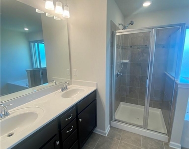 2616 Winter Thistle Way - Photo Thumbnail 20