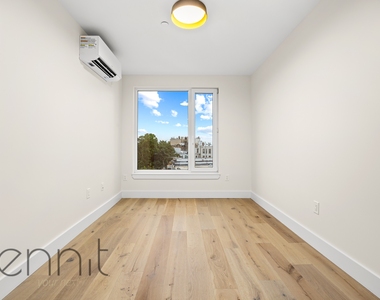 2404 Cortelyou Road - Photo Thumbnail 10
