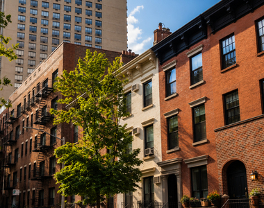 E 26th Street - Photo Thumbnail 6