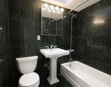 55 West 55th Street - Photo Thumbnail 5