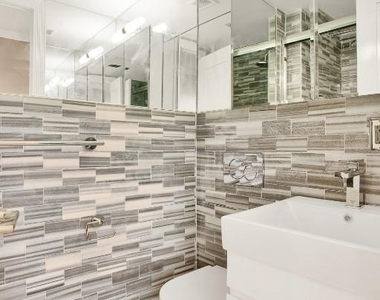 2100 2nd Avenue - Photo Thumbnail 5