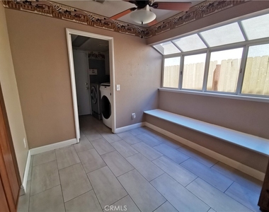 11539 Lancaster Way - Photo Thumbnail 8