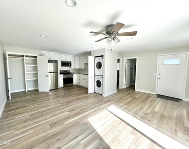 35 San Benito Avenue - Photo Thumbnail 5