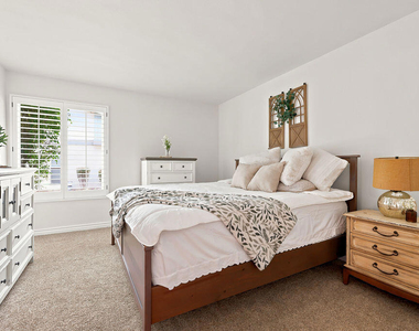 664 Holly Avenue - Photo Thumbnail 21