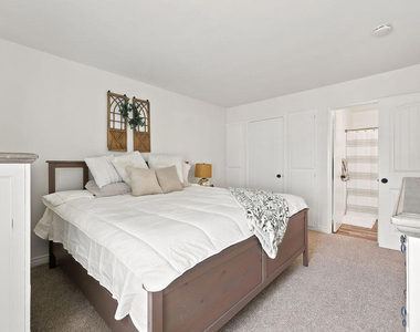 664 Holly Avenue - Photo Thumbnail 22