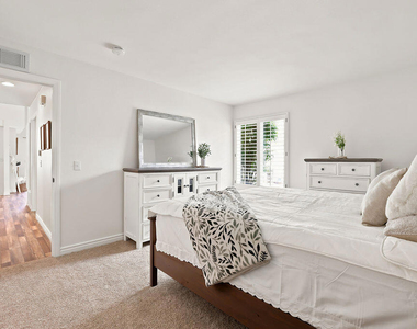664 Holly Avenue - Photo Thumbnail 23