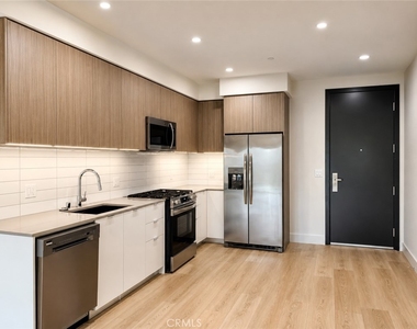 12078 Guerin Street - Photo Thumbnail 2