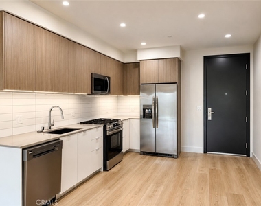 12078 Guerin Street - Photo Thumbnail 5
