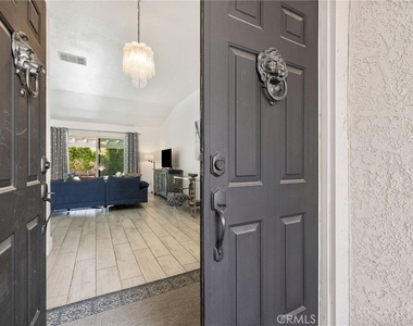 1479 E Francis Drive - Photo Thumbnail 2