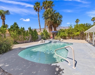 1479 E Francis Drive - Photo Thumbnail 33