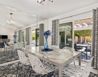 1479 E Francis Drive - Photo Thumbnail 6