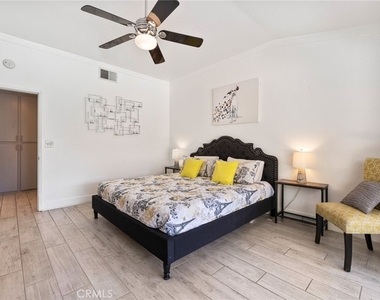 1479 E Francis Drive - Photo Thumbnail 18