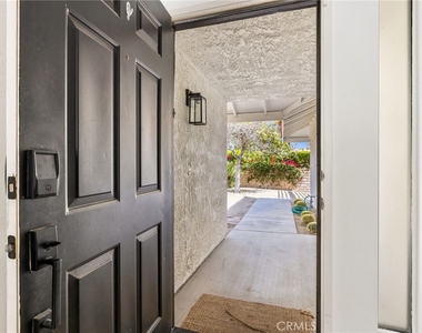 1489 E Francis Drive - Photo Thumbnail 42