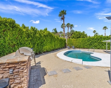 1489 E Francis Drive - Photo Thumbnail 23