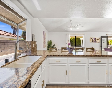 1489 E Francis Drive - Photo Thumbnail 10