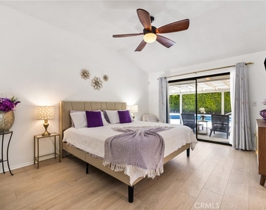 1489 E Francis Drive - Photo Thumbnail 32