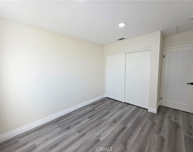 44036 25th W - Photo Thumbnail 6