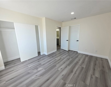 44036 25th W - Photo Thumbnail 9