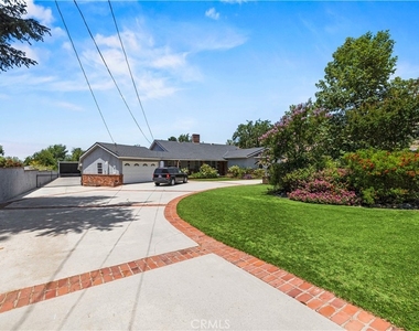 9141 Wheatland Ave - Photo Thumbnail 38