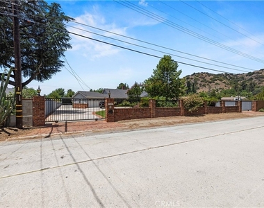 9141 Wheatland Ave - Photo Thumbnail 65