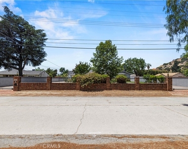 9141 Wheatland Ave - Photo Thumbnail 63