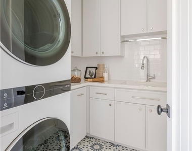 153 Granada Avenue - Photo Thumbnail 46