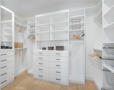 153 Granada Avenue - Photo Thumbnail 32