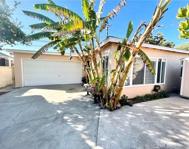 3313 Adriatic Avenue - Photo Thumbnail 19