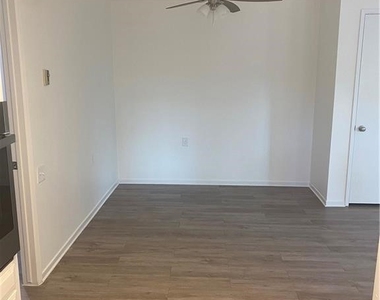 367 Avenida Castilla - Photo Thumbnail 3