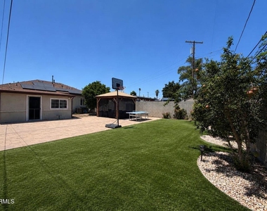 7330 Satsuma Avenue - Photo Thumbnail 29