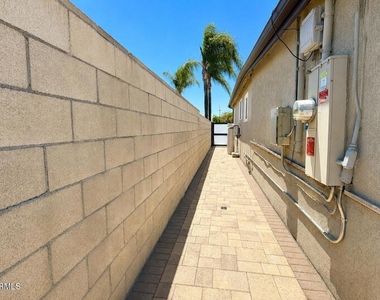7330 Satsuma Avenue - Photo Thumbnail 34