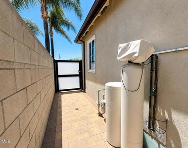 7330 Satsuma Avenue - Photo Thumbnail 33