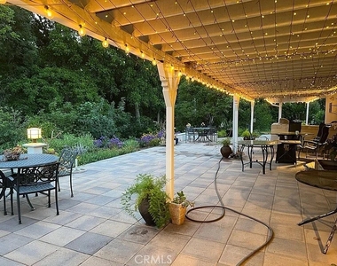 352 West Road - Photo Thumbnail 13