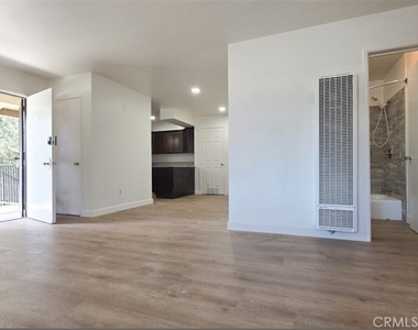 3166 Pearl Drive - Photo Thumbnail 10