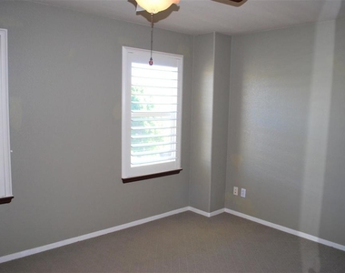 1248 San Elijo Road - Photo Thumbnail 8