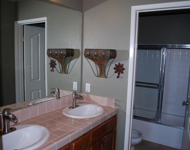 1248 San Elijo Road - Photo Thumbnail 6