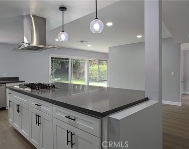 2834 Adelita - Photo Thumbnail 3